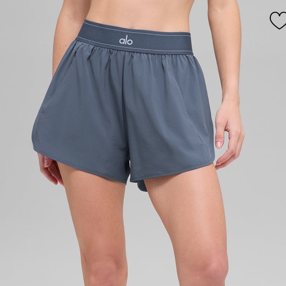 ALO Yoga Black High-Cut Performance Shorts In Bluestone - Picture 2 of 6